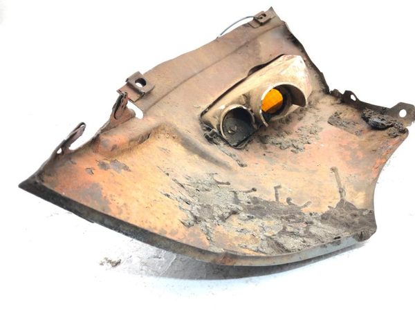 1970-1973 Nissan 240Z Driver Left Front Turn Signal With Mount Panel Housing Oem — photo 9