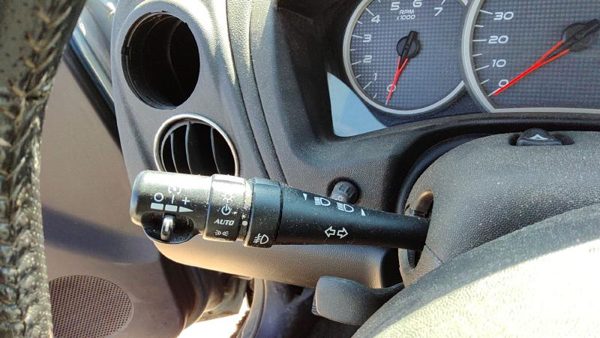 2006-2008 Pontiac Grand Prix Turn Signal Switch Column Control Lever Headlight — photo 1