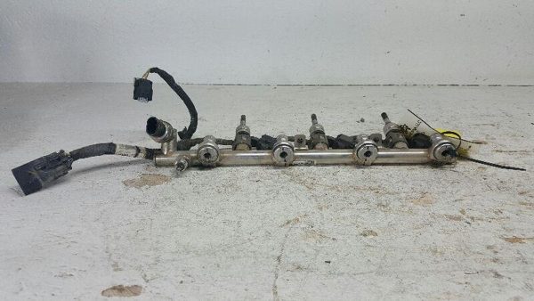 2013 Cadsrx Misc Fuel Injection Parts 12-18 Impala 3.6L Driver Side Rail With — photo 5