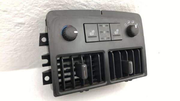 2005-2011 Cadillac Sts Rear Console Ac Heater Control With Vents Heated Seat Oem — photo 2