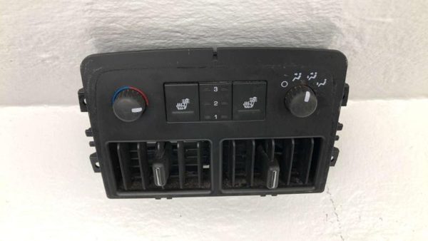2005-2011 Cadillac Sts Rear Console Ac Heater Control With Vents Heated Seat Oem — photo 4