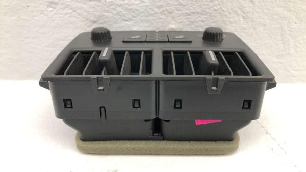 2005-2011 Cadillac Sts Rear Console Ac Heater Control With Vents Heated Seat Oem — photo 5