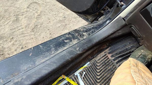 2010-2012 Ford Fusion Driver Left Lower Kick Trim Panel Oem Charcoal Dw — photo 3