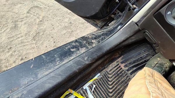 2010-2012 Ford Fusion Driver Left Lower Kick Trim Panel Oem Charcoal Dw — photo 4