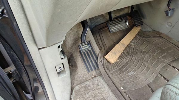 2005-2010 Honda Odyssey Parking Brake Pedal Assembly Oem Complete Emergency Unit — photo 1