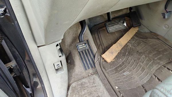 2005-2010 Honda Odyssey Parking Brake Pedal Assembly Oem Complete Emergency Unit — photo 2
