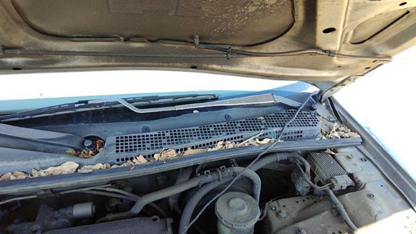 1994-1997 Honda Accord Driver Left Windshield Wiper Arm Oem Blade Lever — photo 1