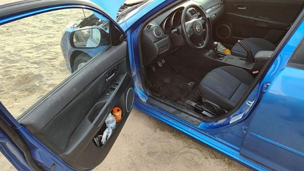 2005 Mazda 3 — vehicle photo 5