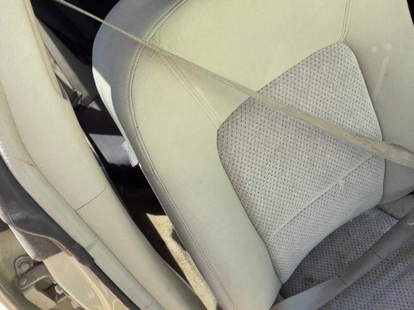 05-09 Legacy Outback Passenger Right Front Seat Belt Retractor Shoulder Taupe — photo 2