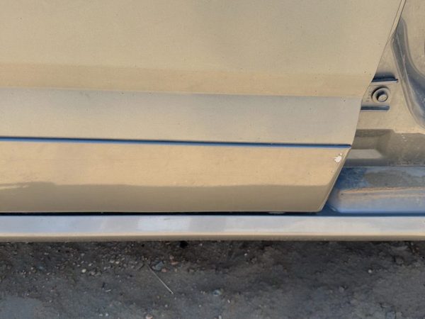 04-05 Srx Passenger Right Rear Moulding From Door Oem Back Trim Strip Silver 42U — photo 2