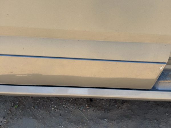 04-05 Srx Passenger Right Rear Moulding From Door Oem Back Trim Strip Silver 42U — photo 4