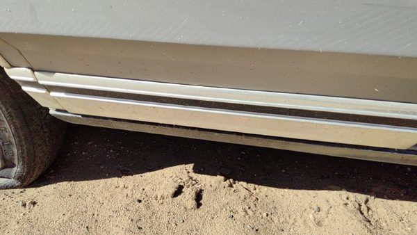 83-87 Grand Marquis Passenger Right Rear Lower Moulding From Door Oem Back Trim — photo 4