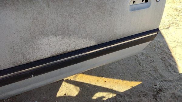 1985 Pontiac Sunbird Driver Left Front Moulding From Door 2Dr Oem Trim Strip — photo 5