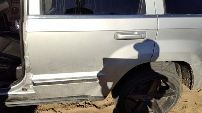 2008 Jeep Grand Cherokee Rear Door LH Silver PS2