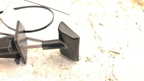 1986-1994 S10 Blazer hood latch release Handle OEM Lever 15688521 — photo 8