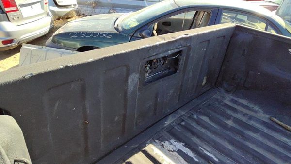 2006 GMC Canyon Trunk/decklid/hatch/tailgate Stealth Gray 46U Rough — photo 8