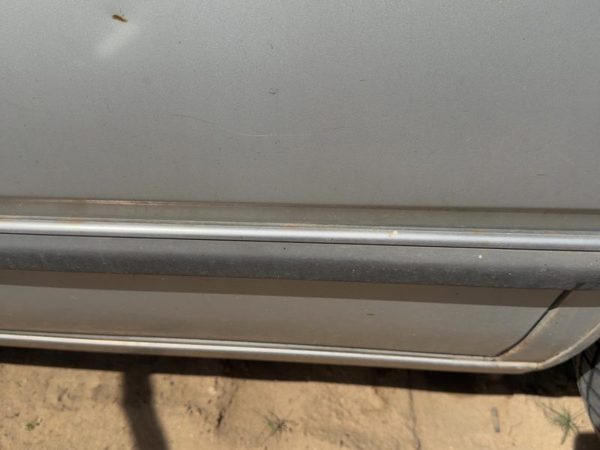 86-91 Olds 88 Driver Left Rear Moulding From Door Oem Back Trim Strip — photo 4