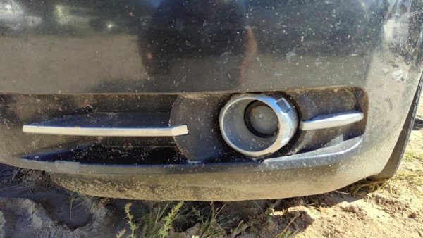 2011 Chevrolet Malibu Grille Chevy 58U Black Granite — photo 1
