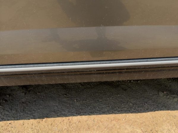 2003-2005 Infinity Fx45 Passenger Right Front Moulding From Door Oem Trim Strip — photo 2