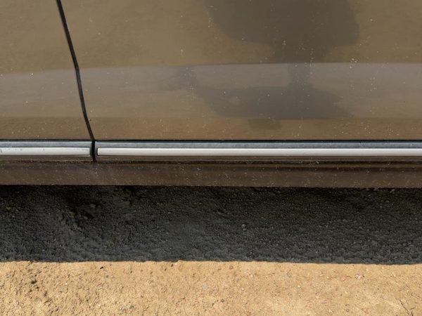 2003-2005 Infinity Fx45 Passenger Right Front Moulding From Door Oem Trim Strip — photo 3