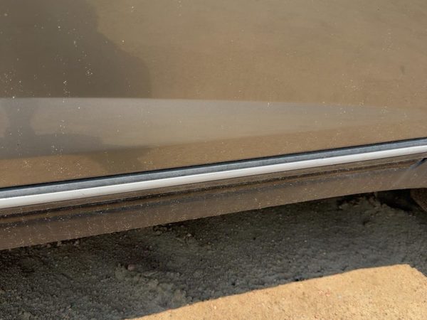 2003-2005 Infinity Fx45 Passenger Right Front Moulding From Door Oem Trim Strip — photo 5