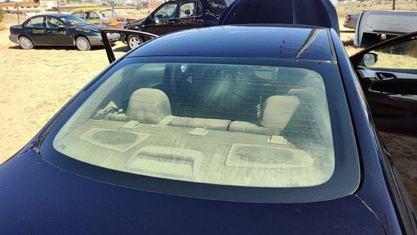2013-2019 Nissan Sentra Back Glass Rear Window Oem 797003Sg0A — photo 2
