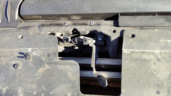 2007-2009 Nissan Altima Hood Latch Assembly With Bracket Oem 62500Ja000 — photo 3
