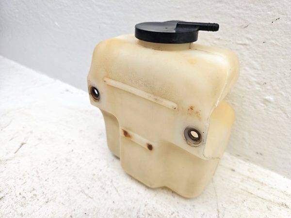 1976 Silverado C10 Windshield Washer Fluid Reservoir With Pump Oem Wiper Tank — photo 10
