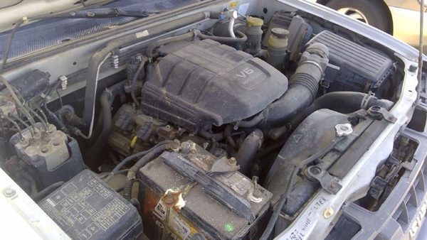 2002 Isuzu Rodeo — vehicle photo 2