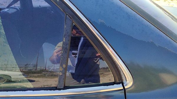 1998-2002 Honda Accord Driver Left Rear Vent Window Back Door Glass With Frame — photo 4