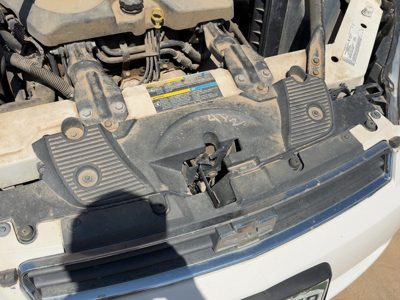 06-07 Monte Carlo Top Plastic Cover Above Radiator Support Sight Shield Oem