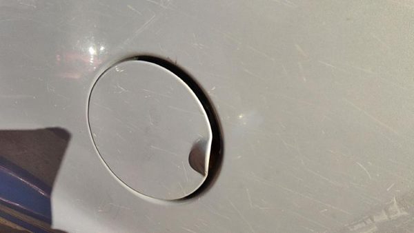 1997-2011 Dodge Dakota Fuel Tank Door With Hinge Gas Lid Oem Filler Silver — photo 3