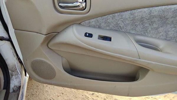 00-03 Nissan Sentra Passenger Right Front Door Trim Panel With Switches Sand H — photo 5