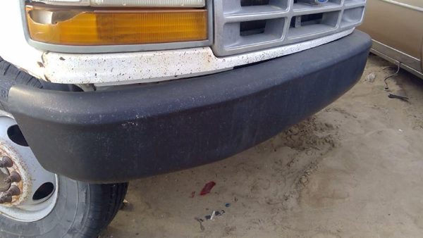 1992-1997 Ford F450 Front Bumper Assembly With Brackets Oem F2tz17757c — photo 5