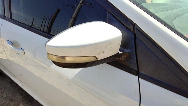 12-14 Focus Ford Focus Passenger Right Power Side Mirror Door Mounted White Yz — photo 2