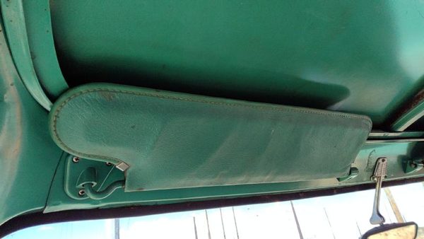 1971 Chevy Van G20 Driver Left Sun Visor Oem — photo 1