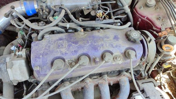 1994-1997 Honda Accord Valve Cover Oem 2.2L Vtec — photo 3