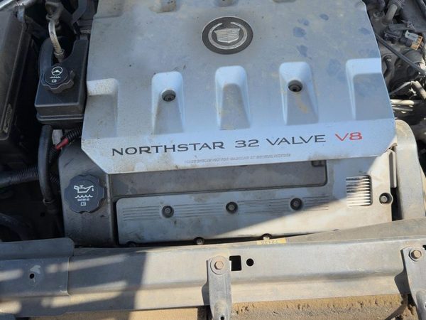 2003 Cadillac Seville Front Cylinder Head Assembly Oem 4.6L — photo 3