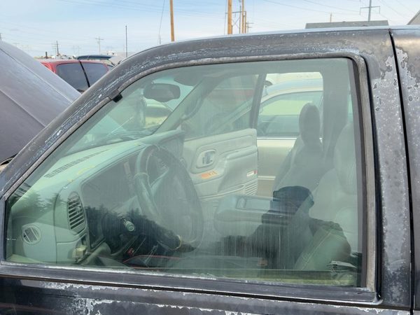 1988-1999 Chevy Silverado 1500 Driver Left Front Side Window Door Glass Oem — photo 1