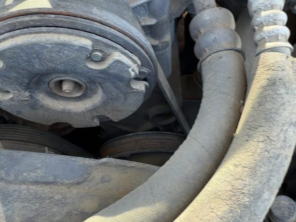 1996-2005 Chevy S10 Blazer Power Steering Pump Bracket OEM 4.3L 12554522 — photo 3