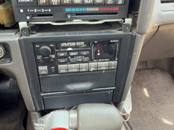 1990-1991 Subaru Legacy Trim Bezel Around Radio Surround Dash Panel Oem Gray — photo 4