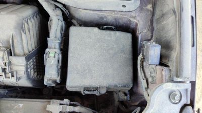 2014-2015 Kia Sorento Engine Fuse Box Power Distribution Panel Oem 3.3L