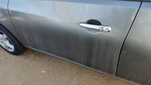 2017 Nissan Versa Front Door LH Gray Kad — photo 3