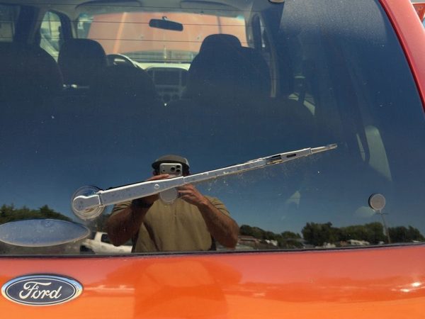 2001-2007 Ford Escape Back Glass Wiper Arm Oem Rear Window Blade Liftgate Hatch — photo 1