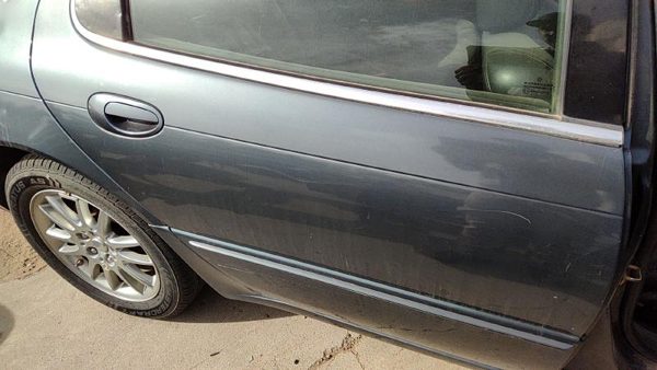 2002 Chrysler 300M Rear Door RH Blue Pbq — photo 1