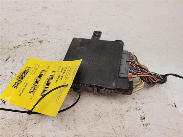 1997-1998 Lincoln Mark Viii Series Keyless Entry Control Module F7lb-13C791-Ac — photo 1