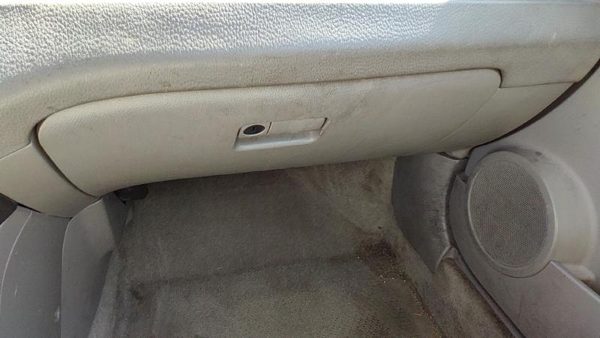 2002-2004 Nissan Altima Glove Box Assembly Complete Door With Latch Oem Frost K — photo 2
