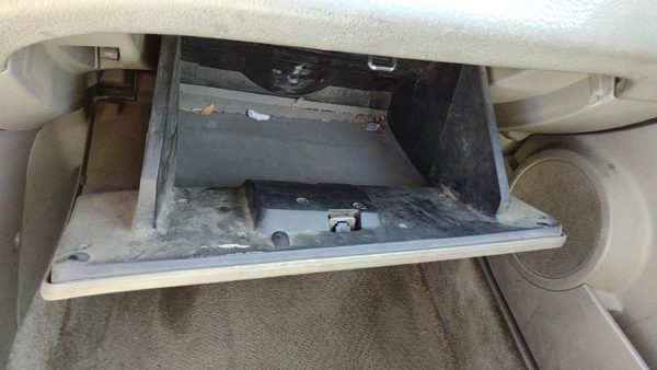 2002-2004 Nissan Altima Glove Box Assembly Complete Door With Latch Oem Frost K — photo 4