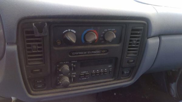 1994 Chevrolet Caprice Dash Panel Blue — photo 2