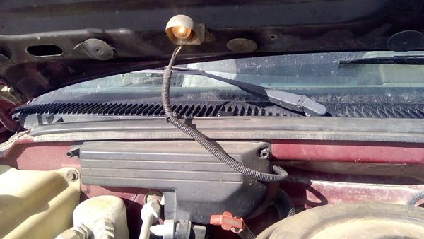 1988 Gmc Sierra 2500 Passenger Right Windshield Wiper Arm Oem Blade Lever — photo 1